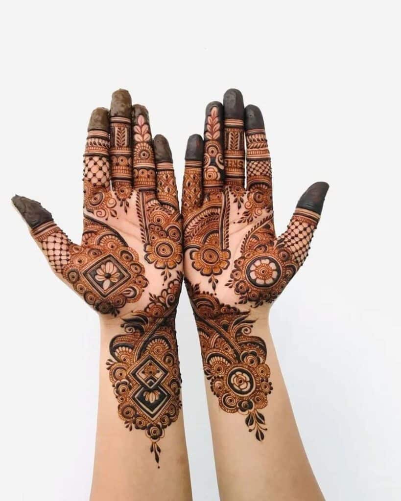 Mehndi Designs for Full Hands in marriage