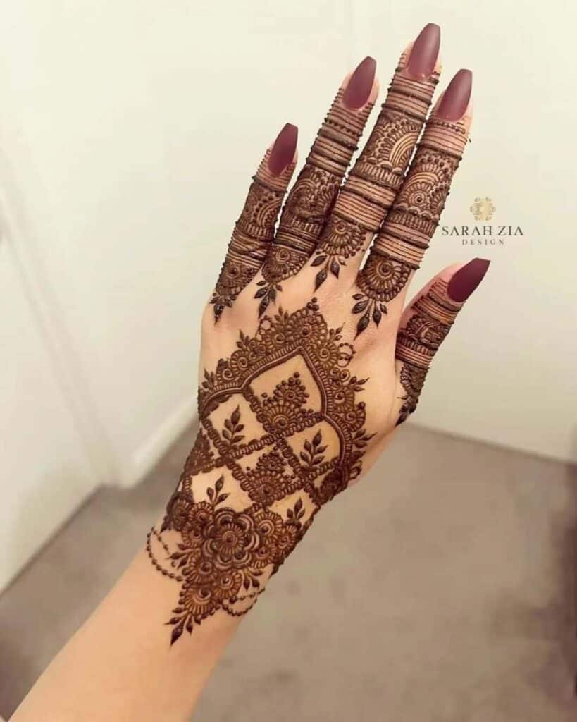 New Mehndi Designs for Full Hands