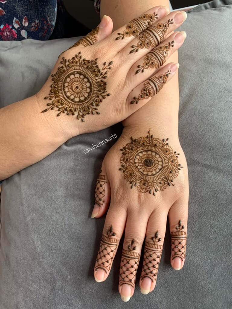 Mandala Arabic mehndi designs for hands